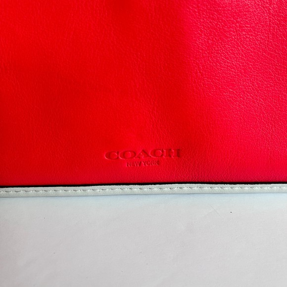 Coach Legacy Dutone Leather Foldover Clutch Wallet - Picture 9 of 13
